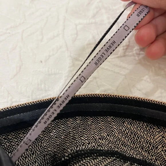 COPY - Herve leger dress - Picture 5 of 15